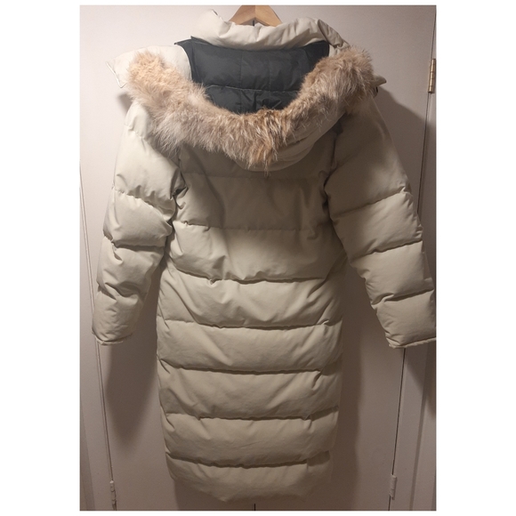 Canada Goose Down Jacket - Picture 2 of 3